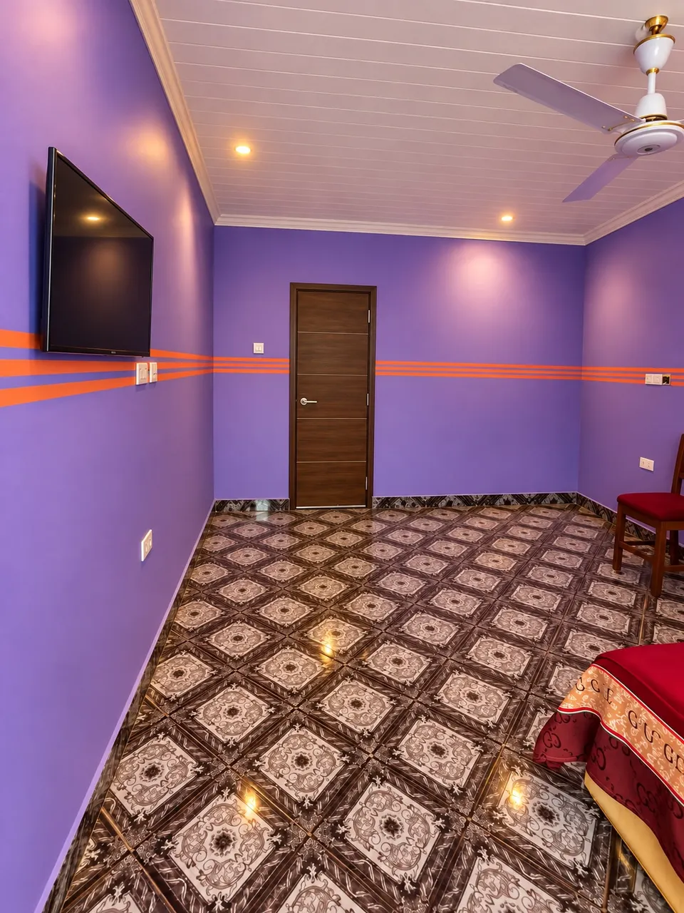 Room 7 at JaneChill Guest House — interior layout